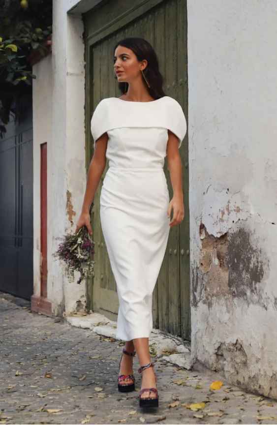Tres vestidos de novia midi: ¡VOTA! - 2