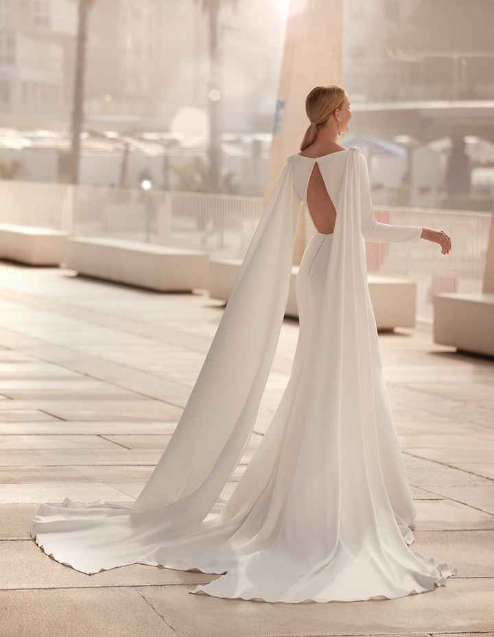 Vestidos de novia con capa 😍 - 3