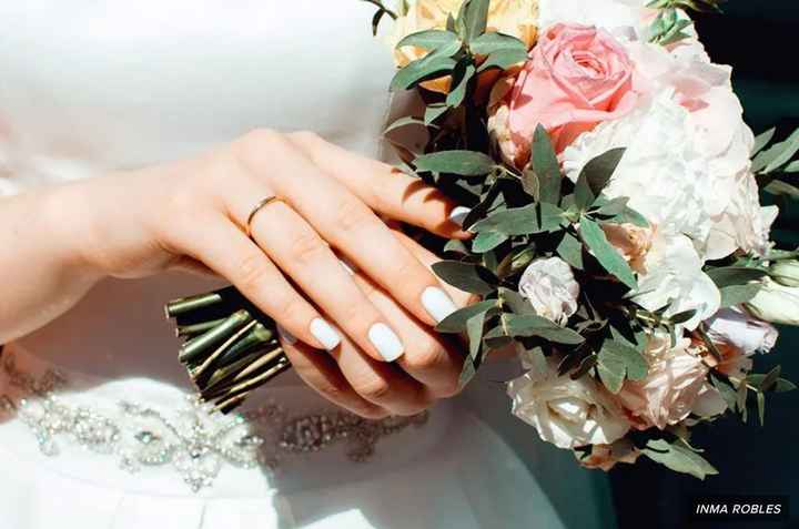 ¿Manicura y pedicura o solo manicura? - 1