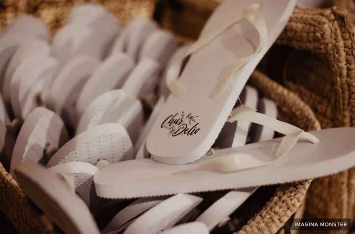 ¿Regalaréis chanclas como detalle de boda? - 1