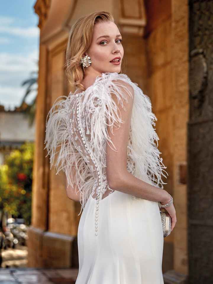 Vestidos de novia con plumas: ¿te sumas a esta tendencia? - 1