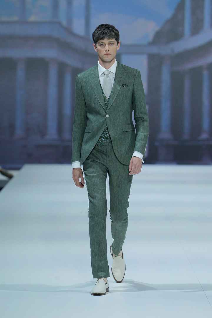 ¡Tendencias en trajes de novio para 2023! - 1