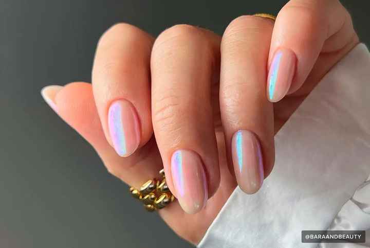 Uñas efecto perla: ¡la última tendencia en manicuras! - 1