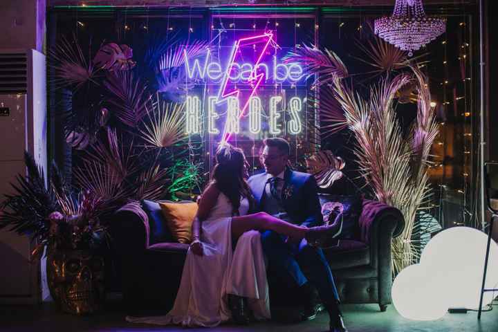 ¿Incluiréis neones en la deco de vuestra boda? - 2