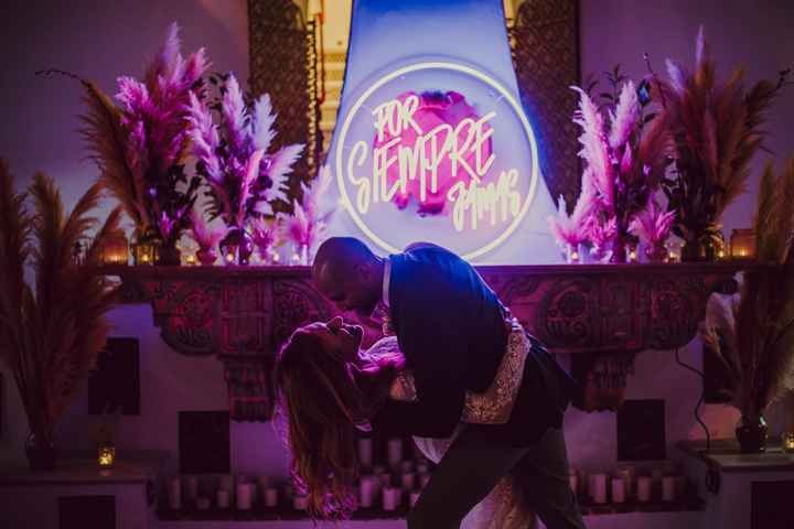 ¿Incluiréis neones en la deco de vuestra boda? - 4