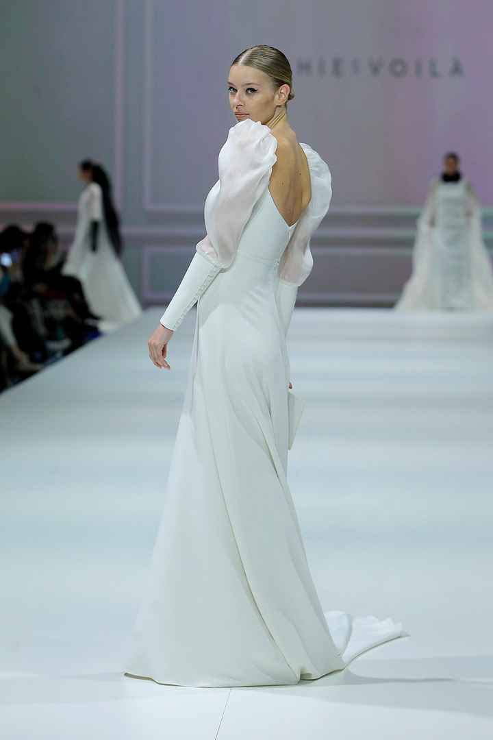 ¡Descubre quién diseñará el vestido de novia de Tamara Falcó! - 4