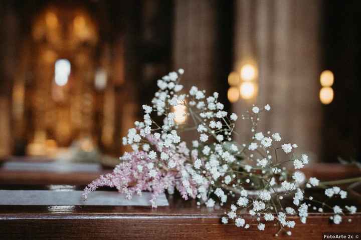 Decoración floral de la iglesia: ¿Cuánto cuesta y dónde conseguirla? - 3