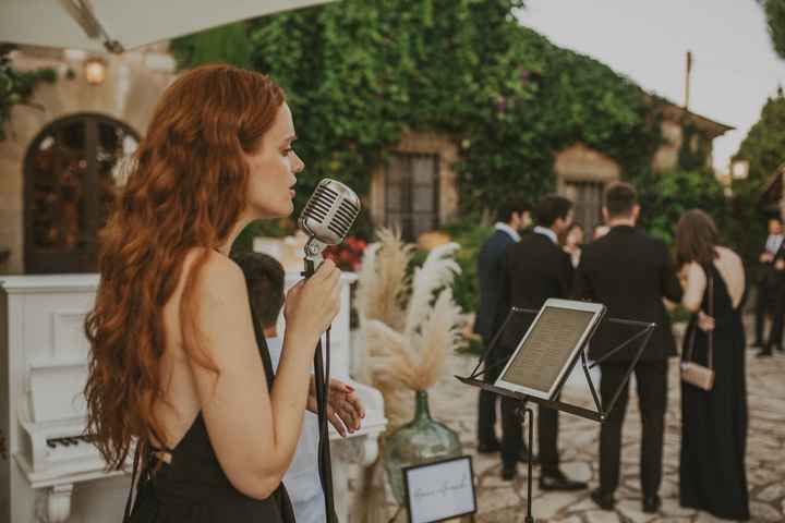 ¡6 propuestas de música para el cóctel de tu boda! - 1
