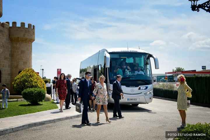 ¿Alquilaréis un autobús para vuestros invitados? - 1