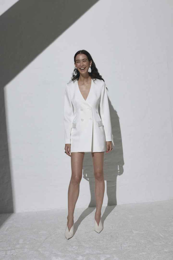 Vestido blazer para novias, ¿encaja con tu estilo? - 1