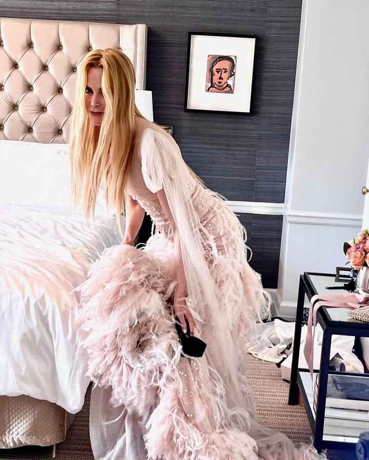 La Met Gala 2023 se tiñe de blanco, negro y perlas en homenaje a Karl Lagerfeld - 3