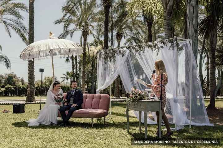 ¿Oficiante o familiar para una boda civil? - 1