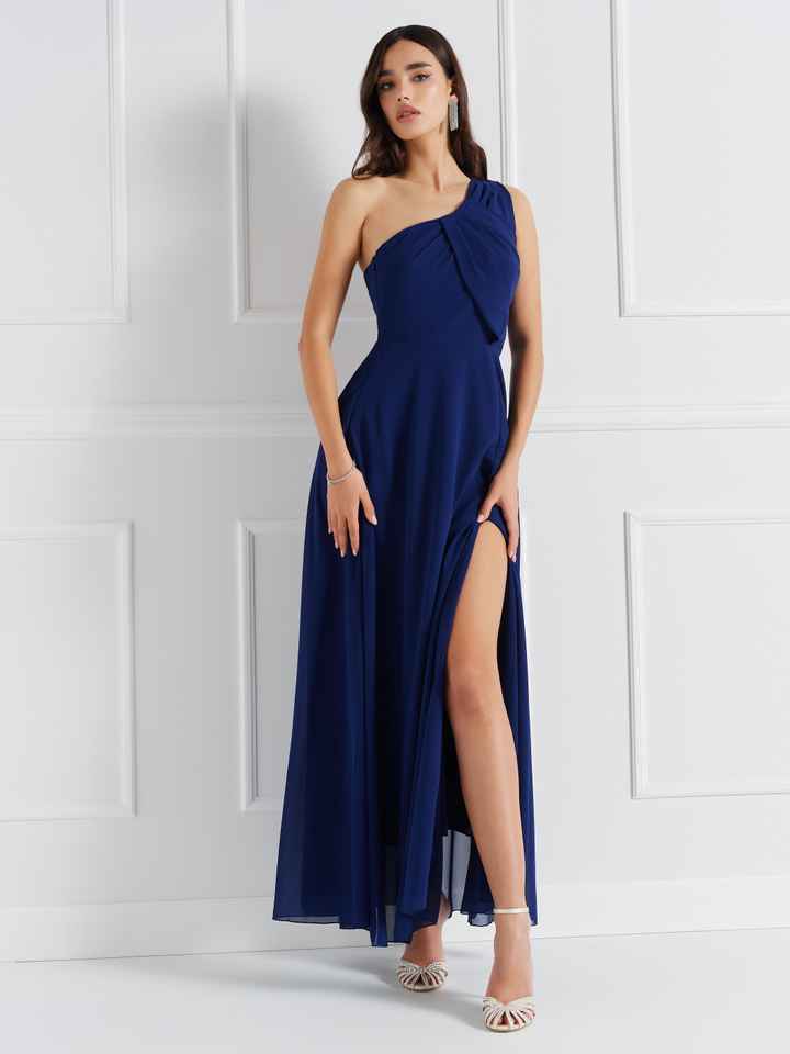 ¡Conoce las tendencias en vestidos de invitada 2023-2024! 👗 - 1