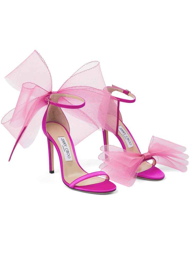 Tacones al estilo Barbie, ¡nueva tendencia para novias e invitadas! 💗 - 2
