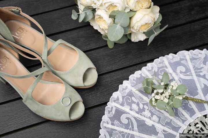 ¿De qué color serán tus zapatos de novia? - 1