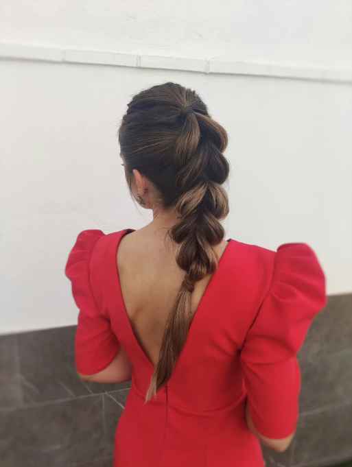 Ideas de peinados para invitadas, ¡escoge tu favorito! 😉 - 4