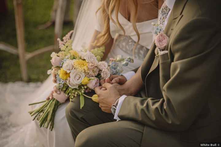 ¿Qué ha sido lo más difícil de decidir: el vestido, la lista de invitad@s o el menú? 👗🧾🍴 - 1