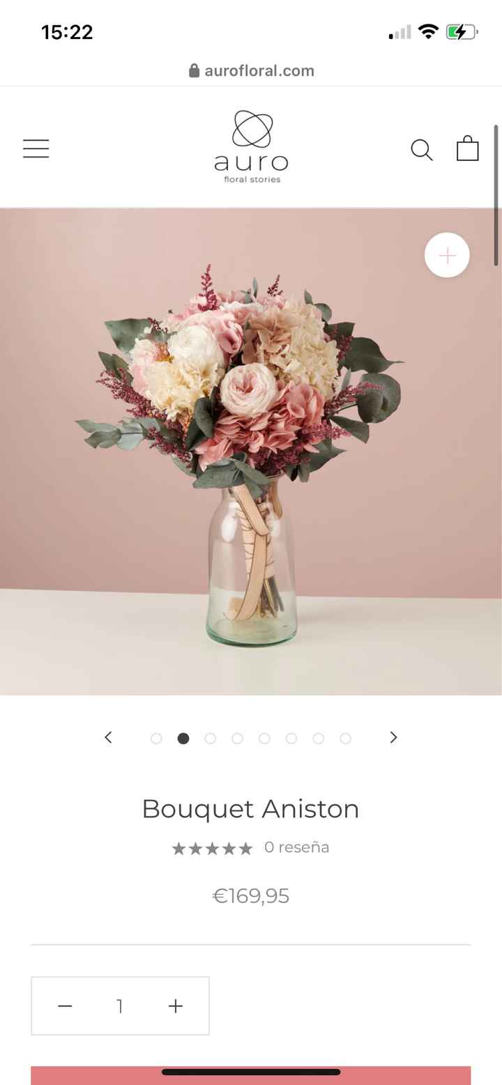 Manicuras en negro para novias alternativas 🖤 - 1