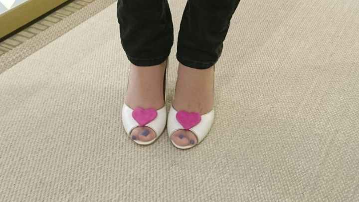 Serán mis zapatos?? - 2