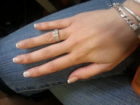 ¿anillo pedida oro blanco y alianza boda oro amarillo?  - 1