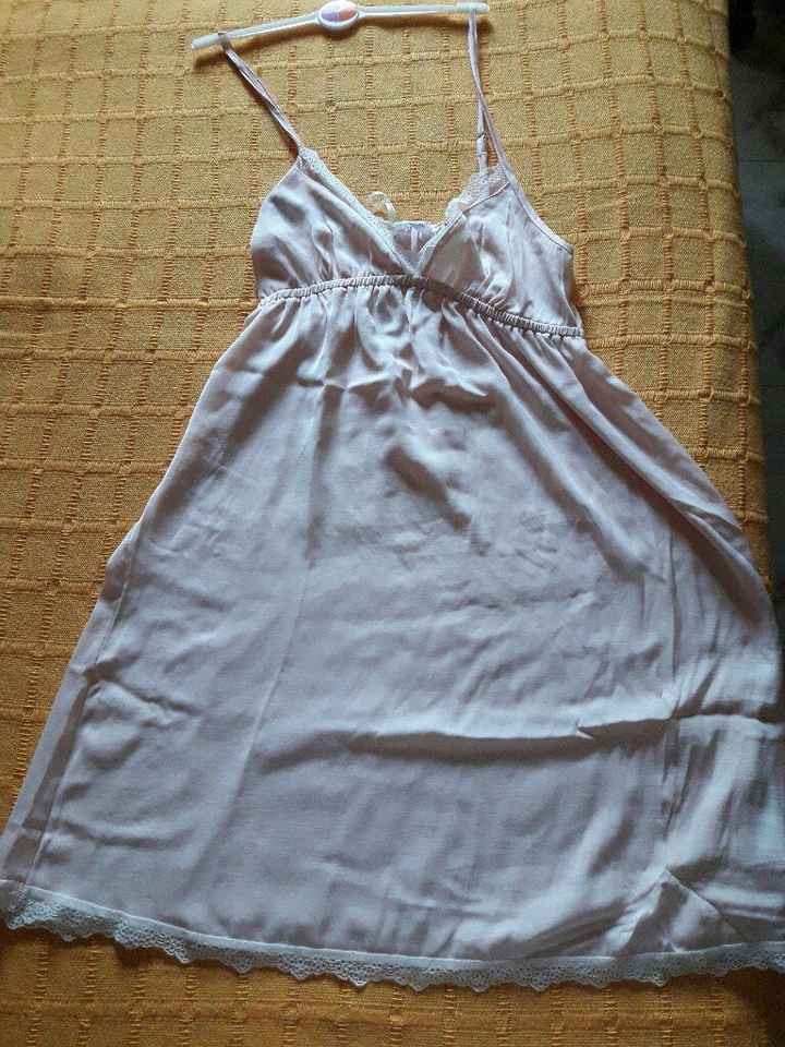 Camisón. - 2
