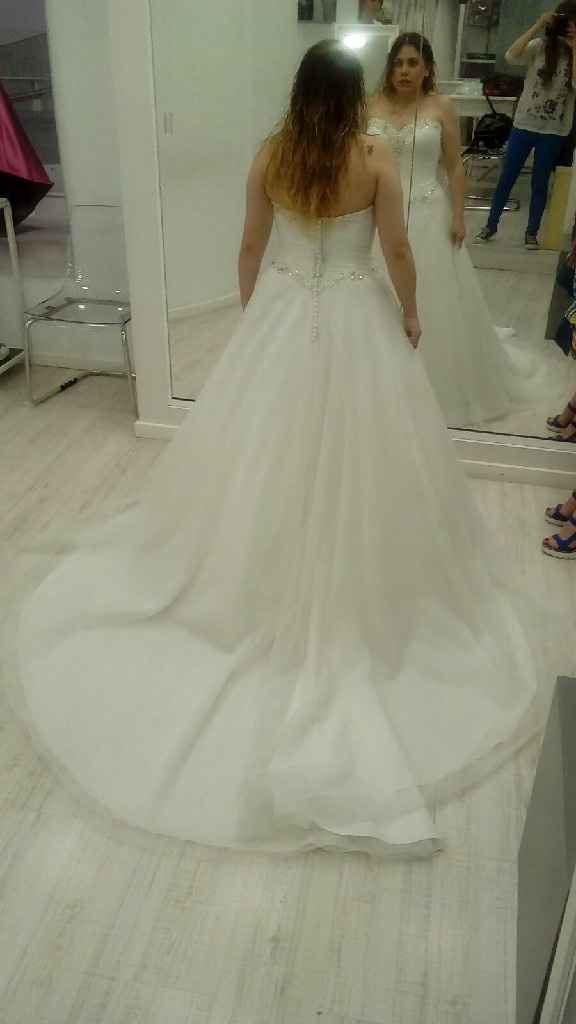 ¿me enseñais vuestros preciosos vestidos? - 1