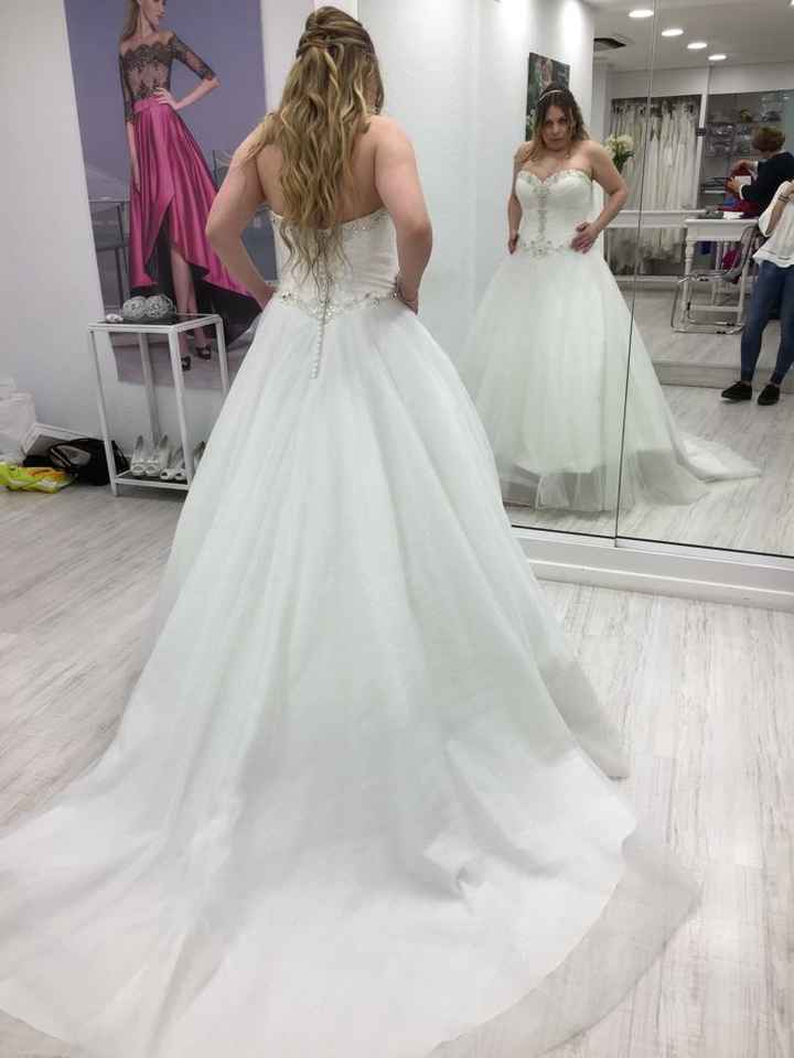 ¿me enseñais vuestros preciosos vestidos? - 3