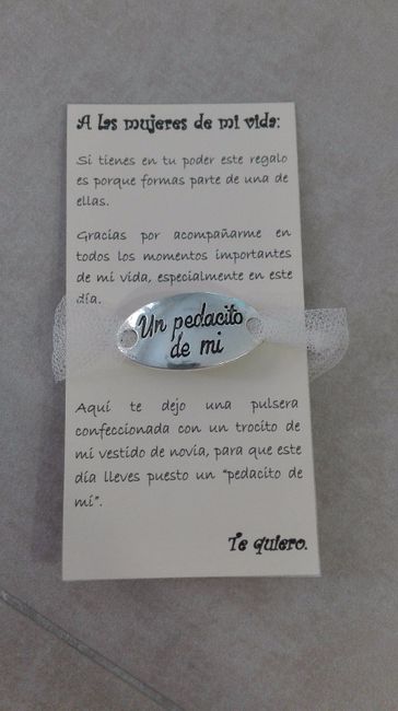 Pulseras de mi vestido