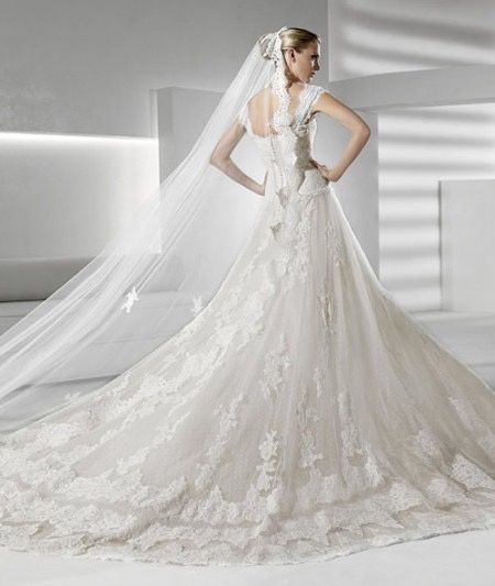 Novias que se casaron o se casan con modelos de la sposa - 2