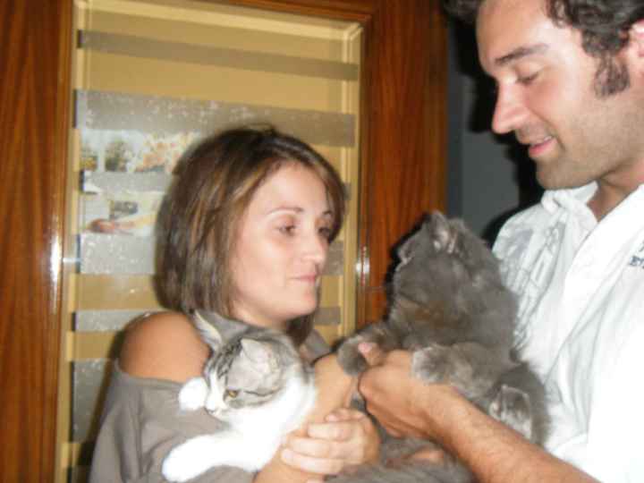 con nuestros pequeños, falta cleo