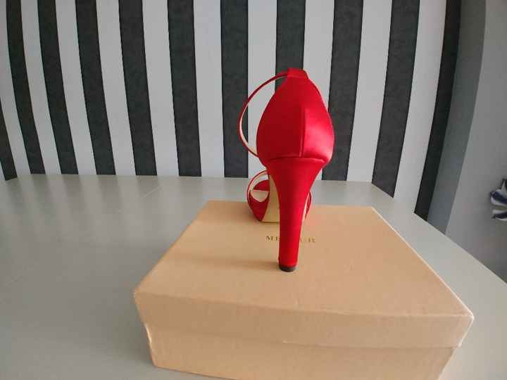 Mis zapatos sin saber que.... - 2