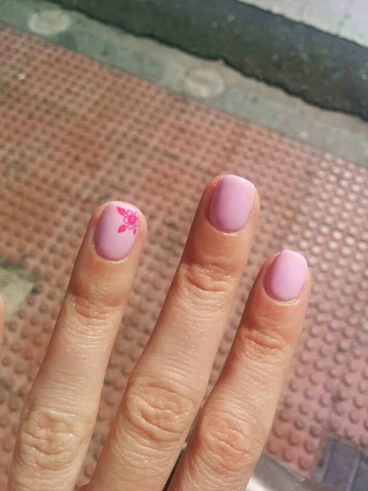 q os parecen estas uñas? - 1