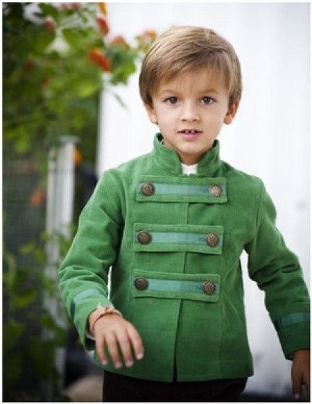 Traje niño