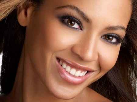 Maquillaje para novias de piel morena 