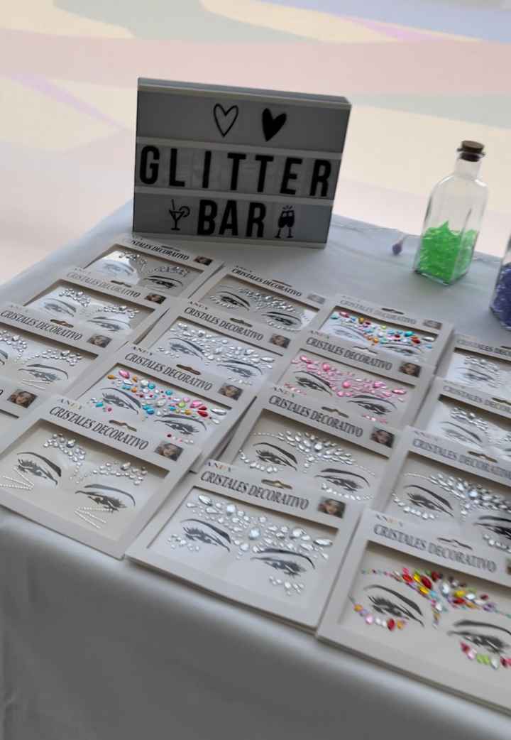 Ideas para hacer Glitter Bar en bodas - 2