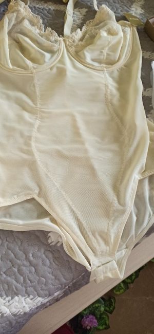 Vestido y complementos - 4