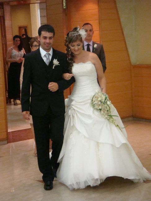 MI vestido por delante