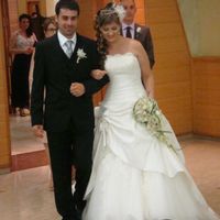 MI vestido por delante