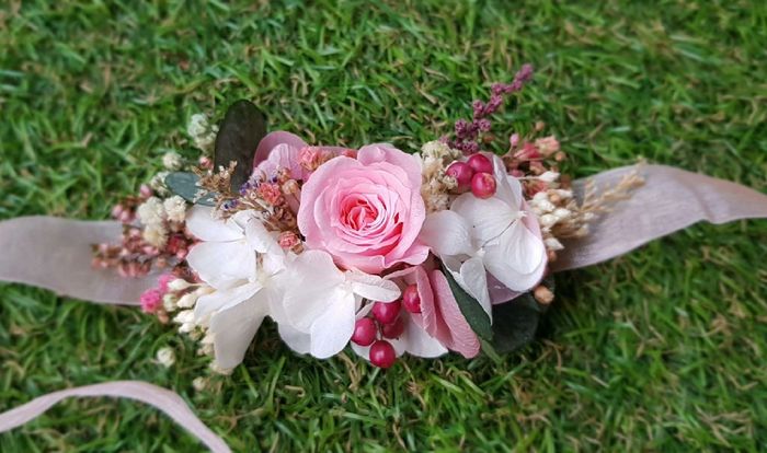 Complementos rosas para la novia 4