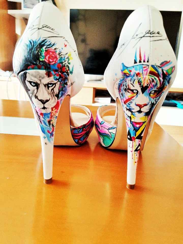 Mis zapatos personalizados 😍 - 1