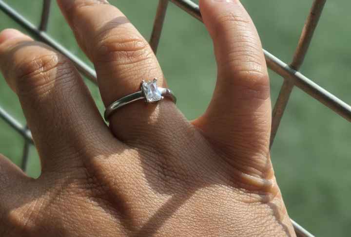 Como es vuestro anillo 💍 de pedida? - 1