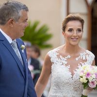 Llegada novia al altar.