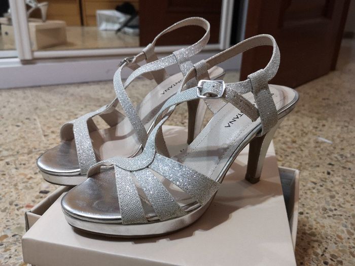 ¿de qué color vais a llevar los zapatos? - 2
