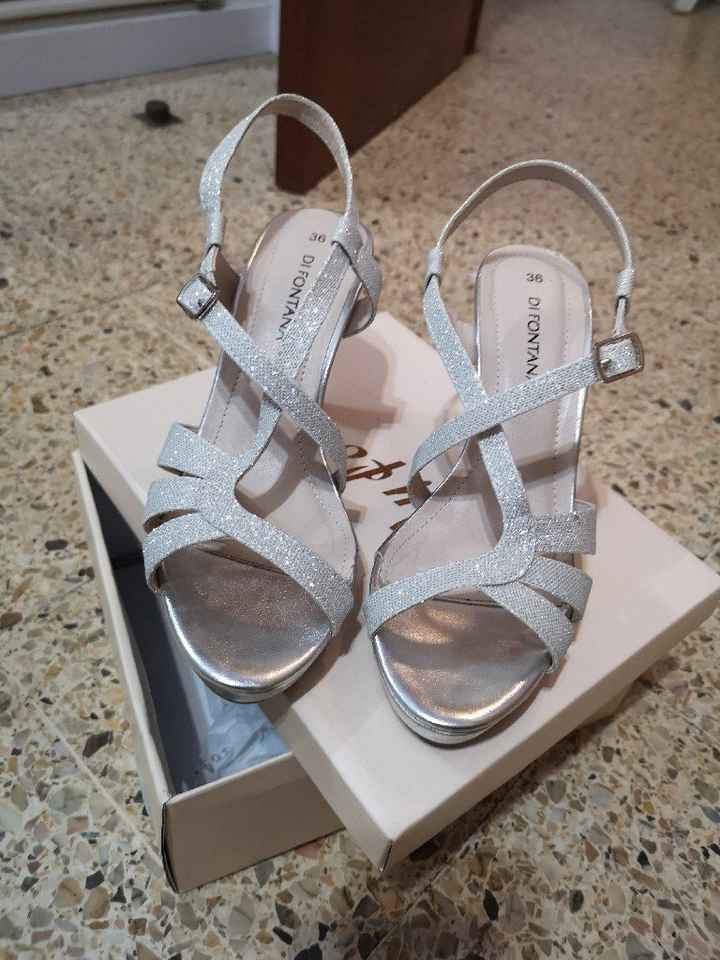 ¿de qué color vais a llevar los zapatos? - 1