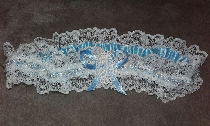 Detallazos de la prima de mi futura suegra. - 3