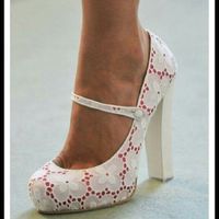Mirar que zapatos...donde los puedo encontrar?? - 1