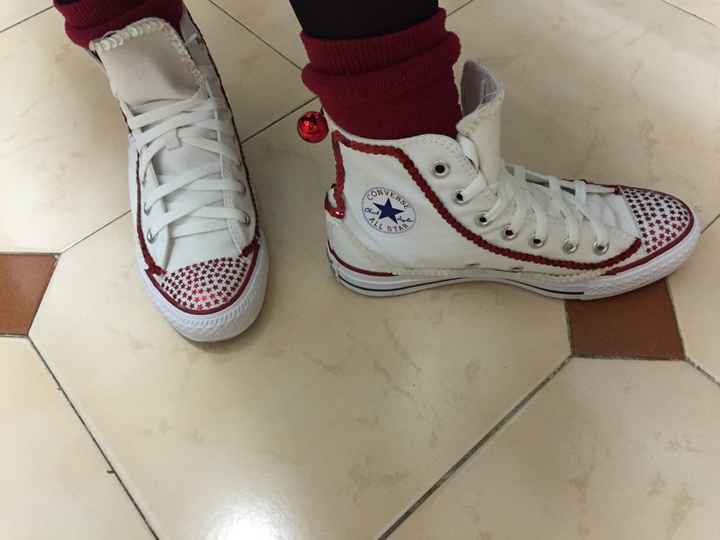 Mis converse!!? - 1