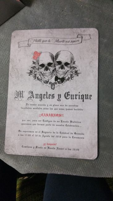 invitación con las esquinas redondeadas