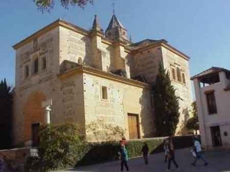 iglesia de la alhambra