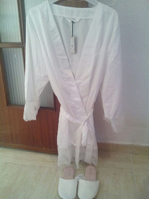 Ya tengo mi bata y las zapatillas! - 1